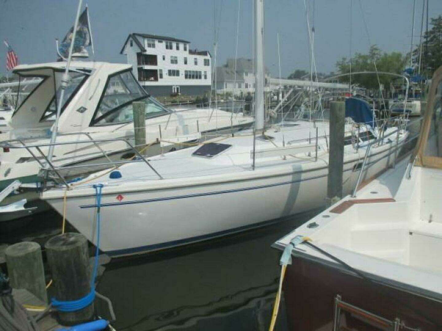 1999 Catalina 36 MKII - Image 2