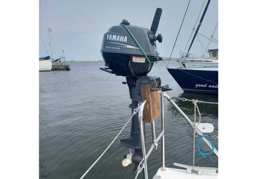 Yamaha outboard motor on a Pogo 1250 sailboat, docked in a marina, 2017 model.