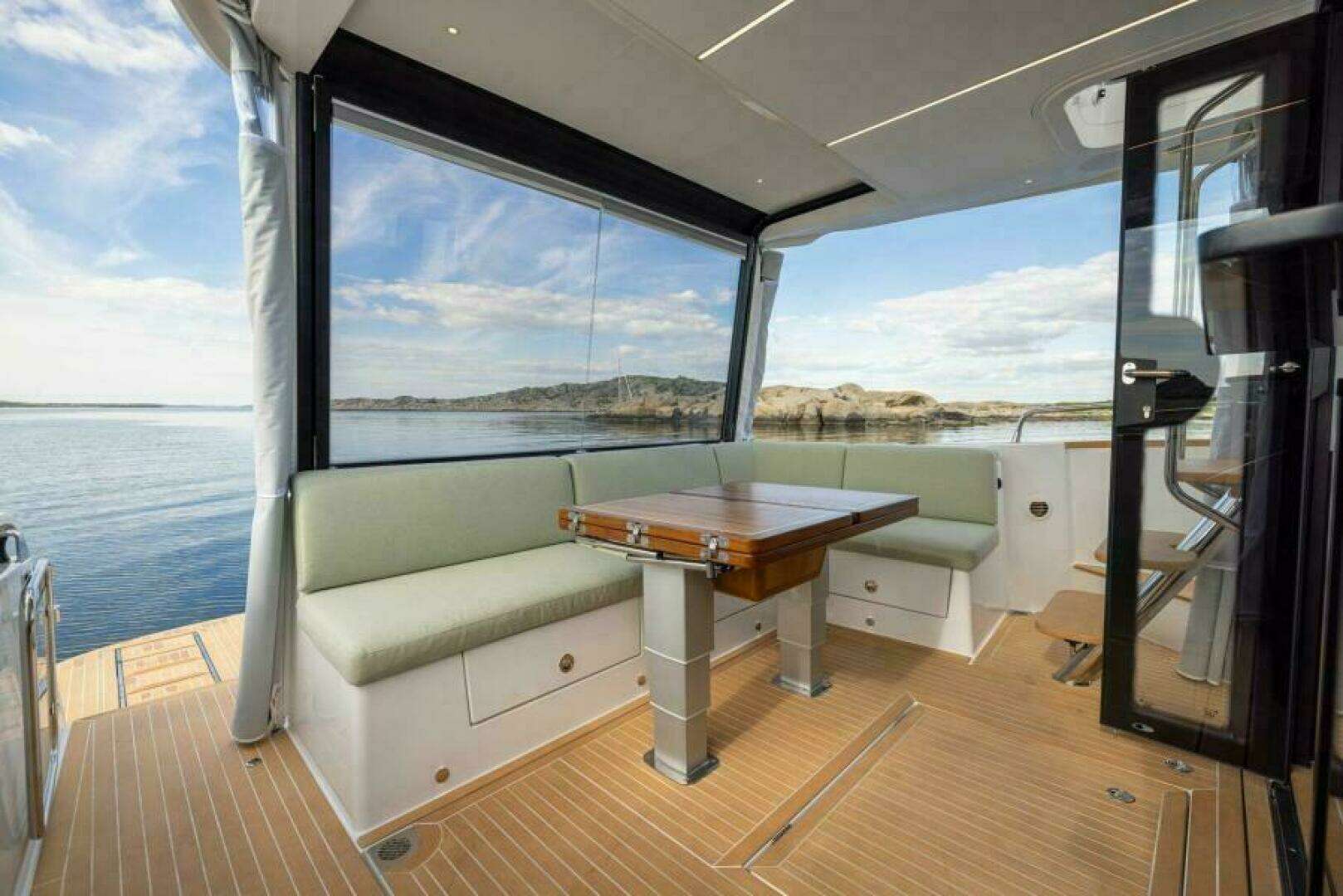 2027 Nimbus 495 Flybridge - Image 7