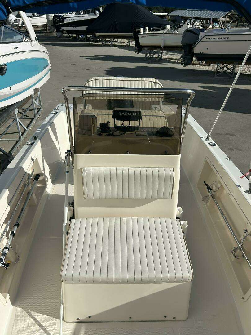 2001 Key West 1900 Sportsman - Image 23