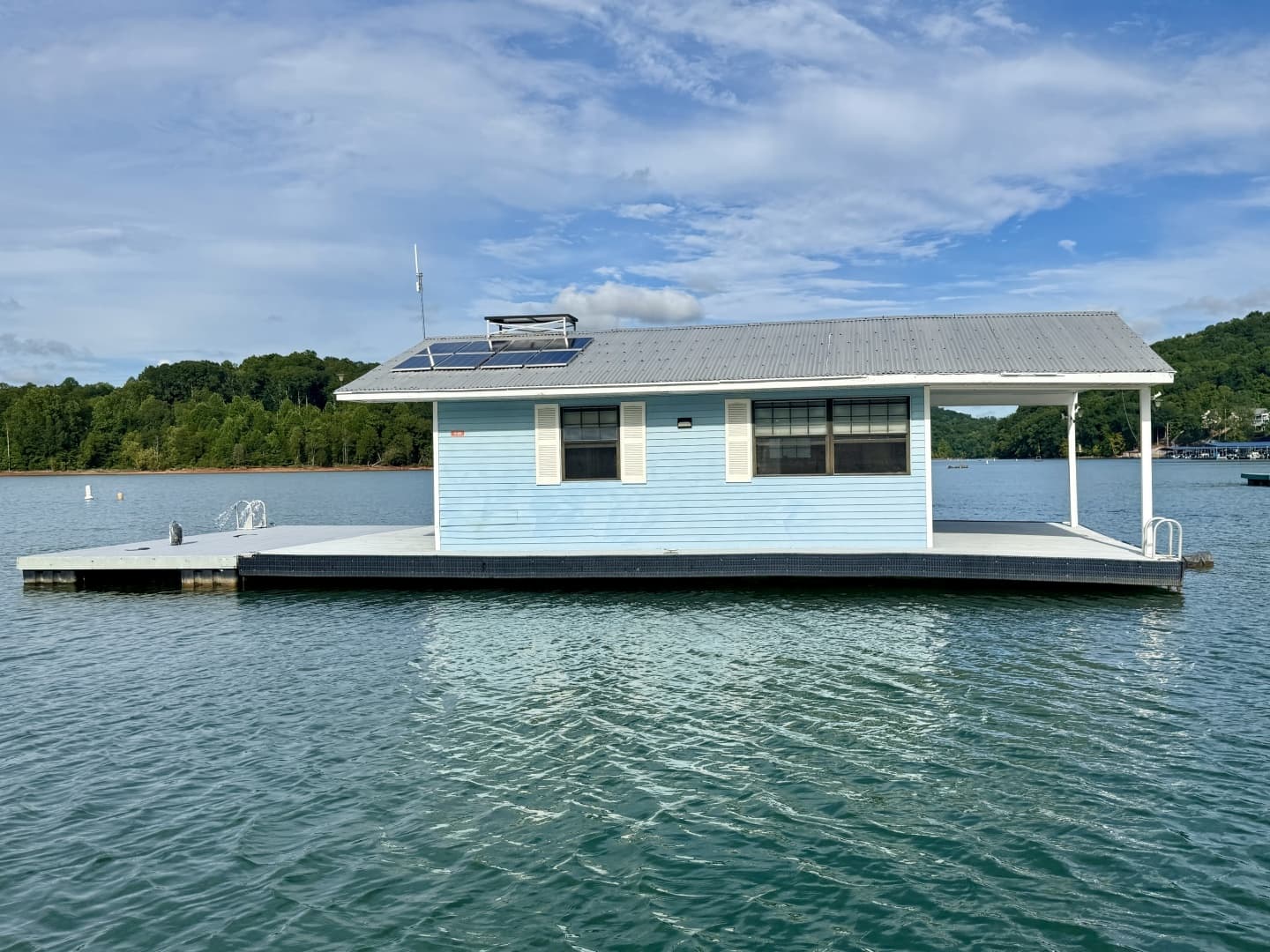 1978 Custom 18 x 24 Off-Grid Floating Cabin Approx 385sqft - Image 114