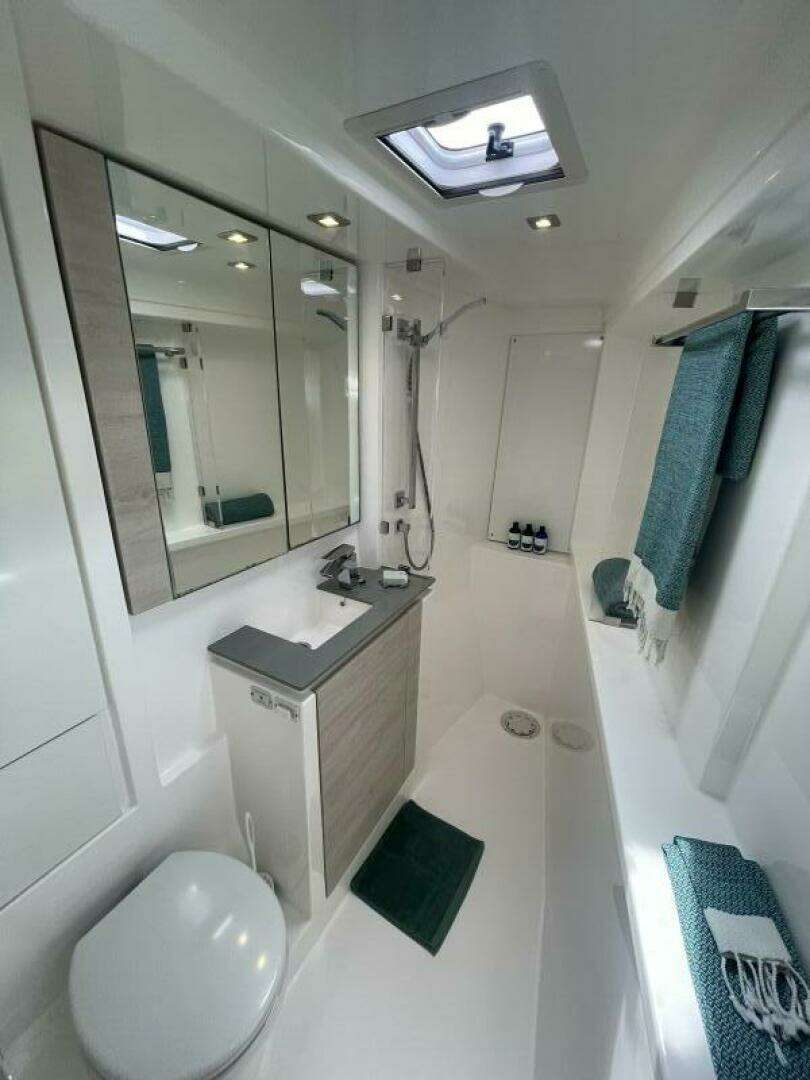 2019 Leopard 50 - Image 28