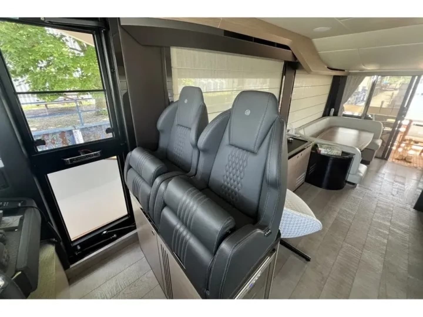 2024 Absolute NAVETTA 58 - Image 29