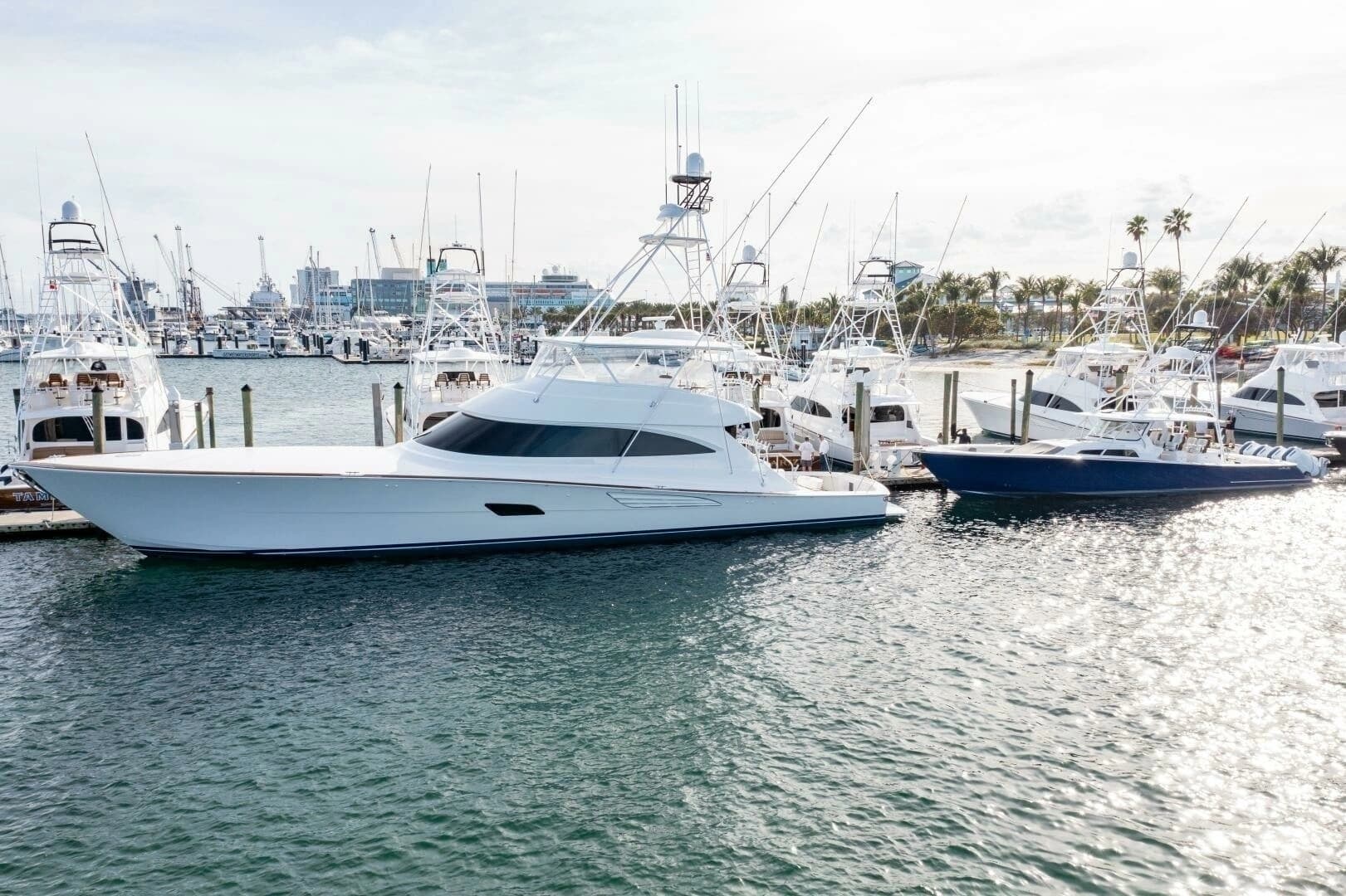 2027 Viking 90 Convertible - Image 11