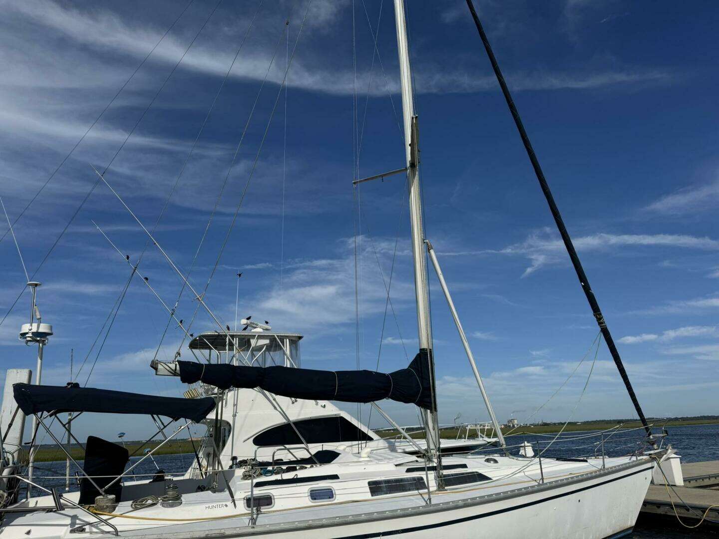 1989 Hunter 40 Hunter Legend - Image 8
