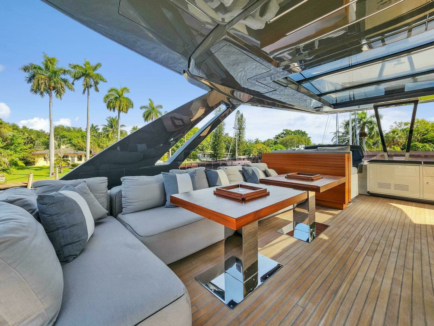 2021 Ferretti Yachts 850 - Image 24