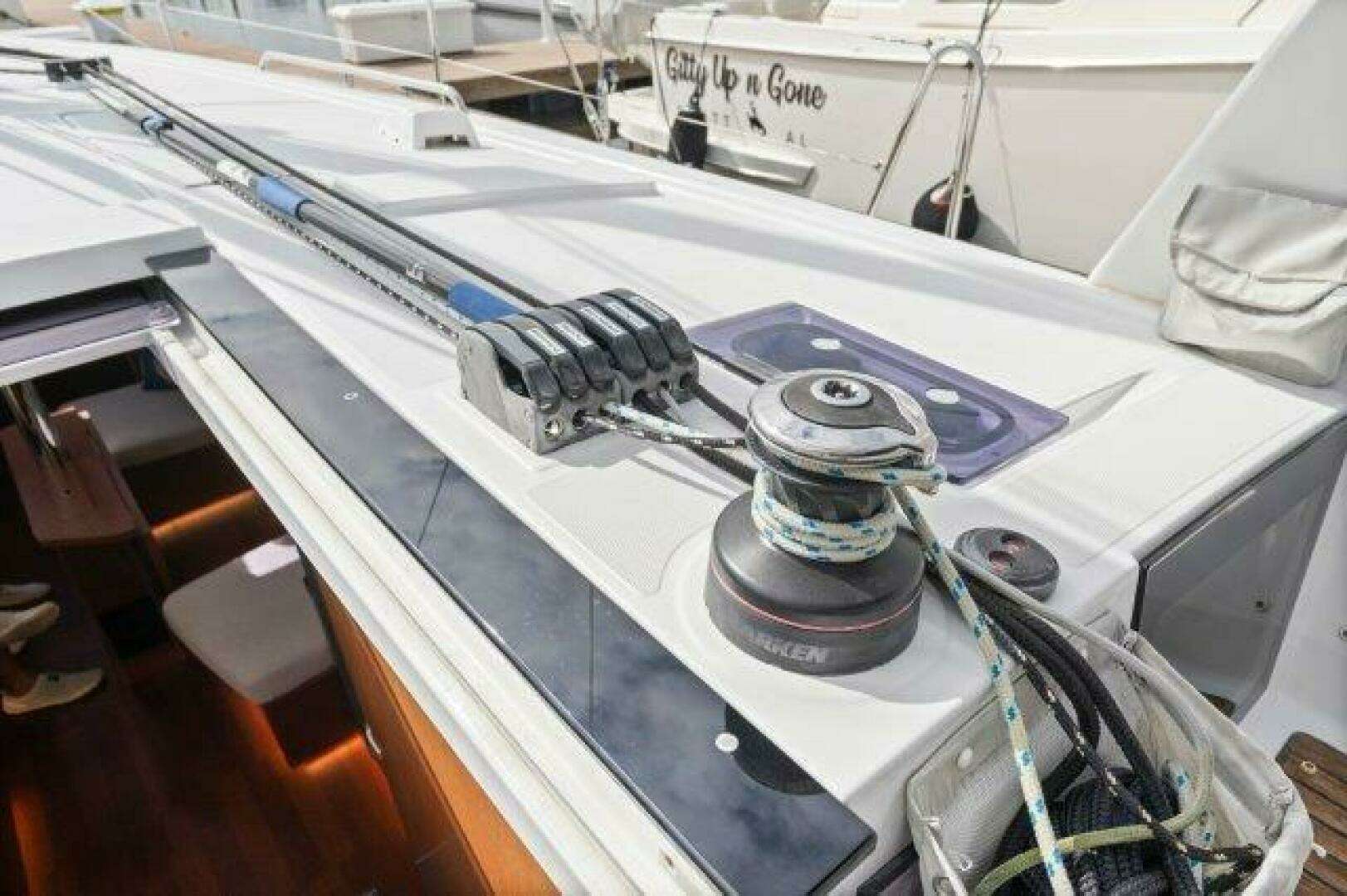2018 Beneteau 41.1 - Image 17