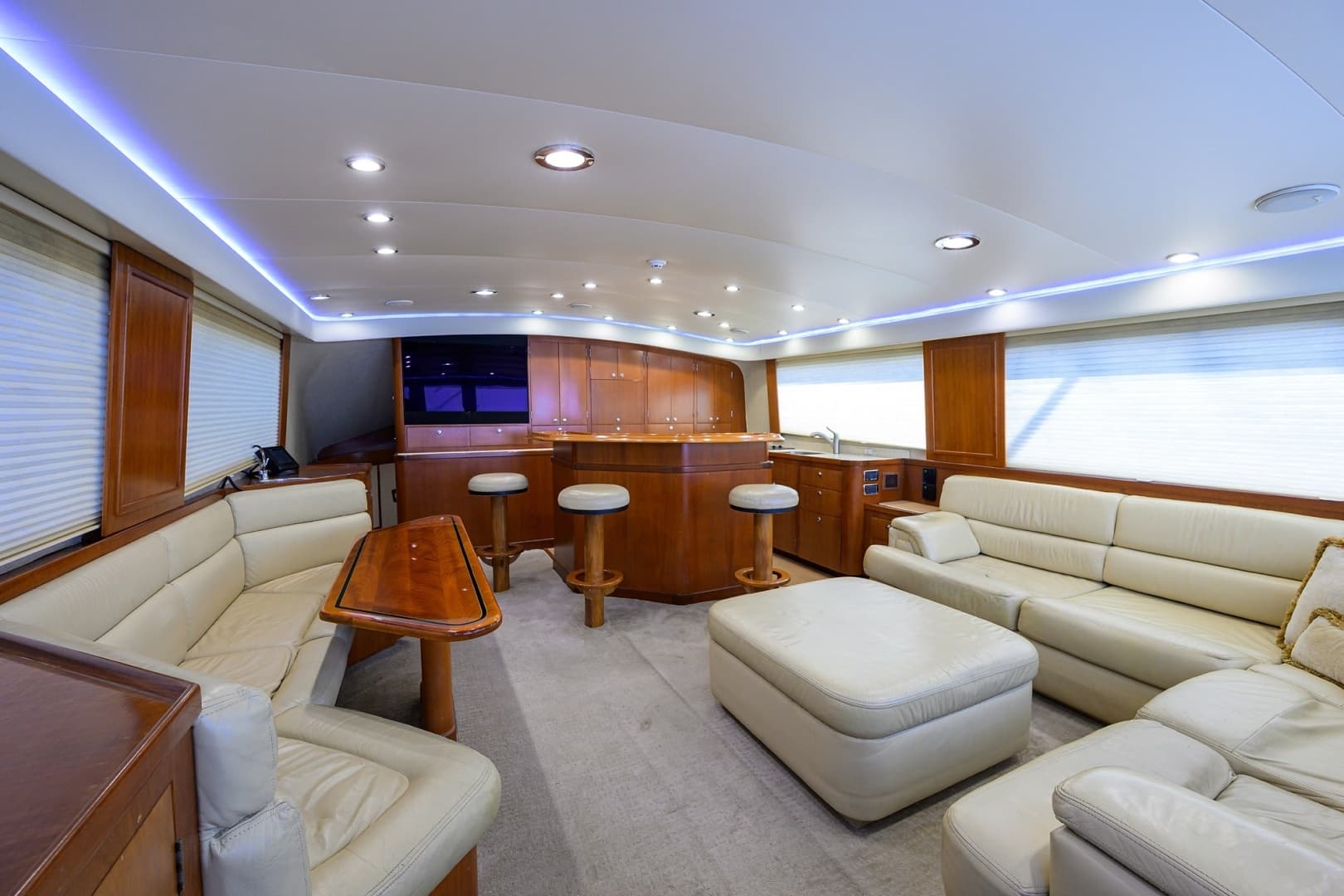 2003 American Custom Yachts — - Image 29