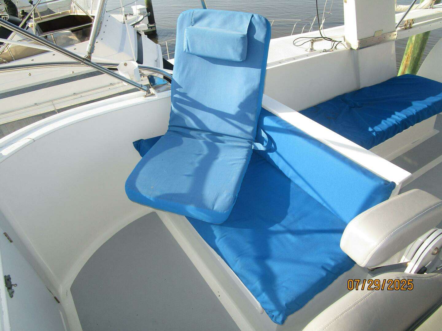 1989 DeFever Offshore Cruiser - Image 25