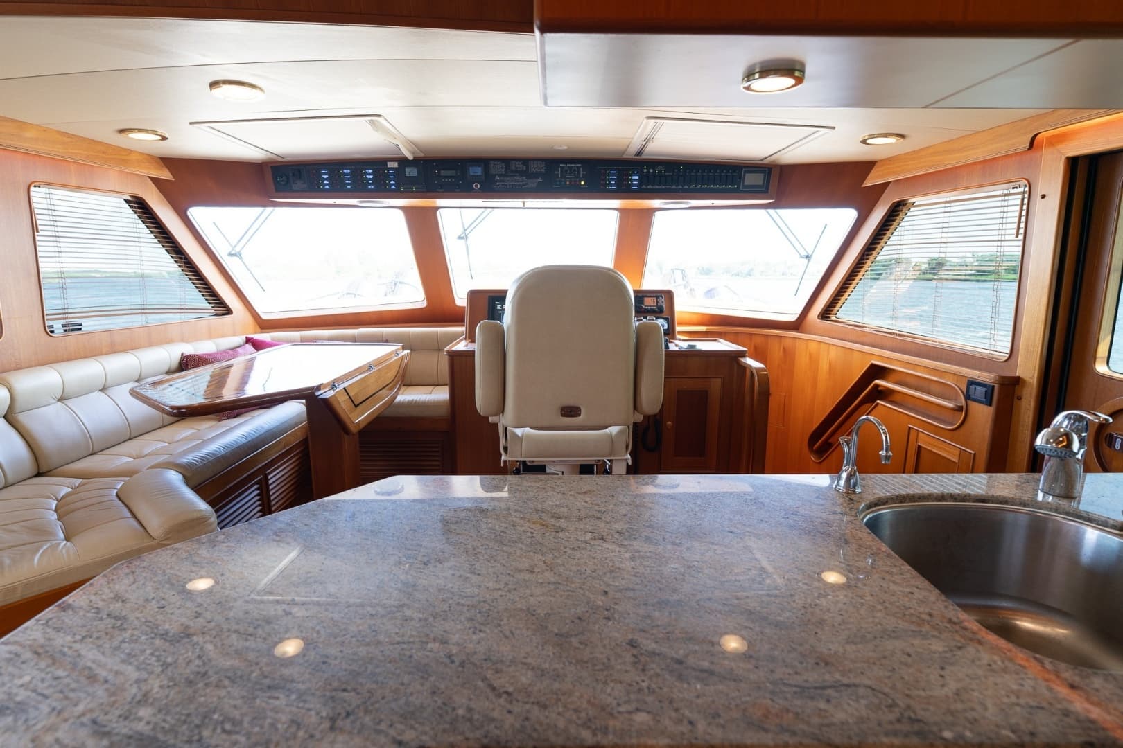 2016 Marlow Explorer 58E - Image 24