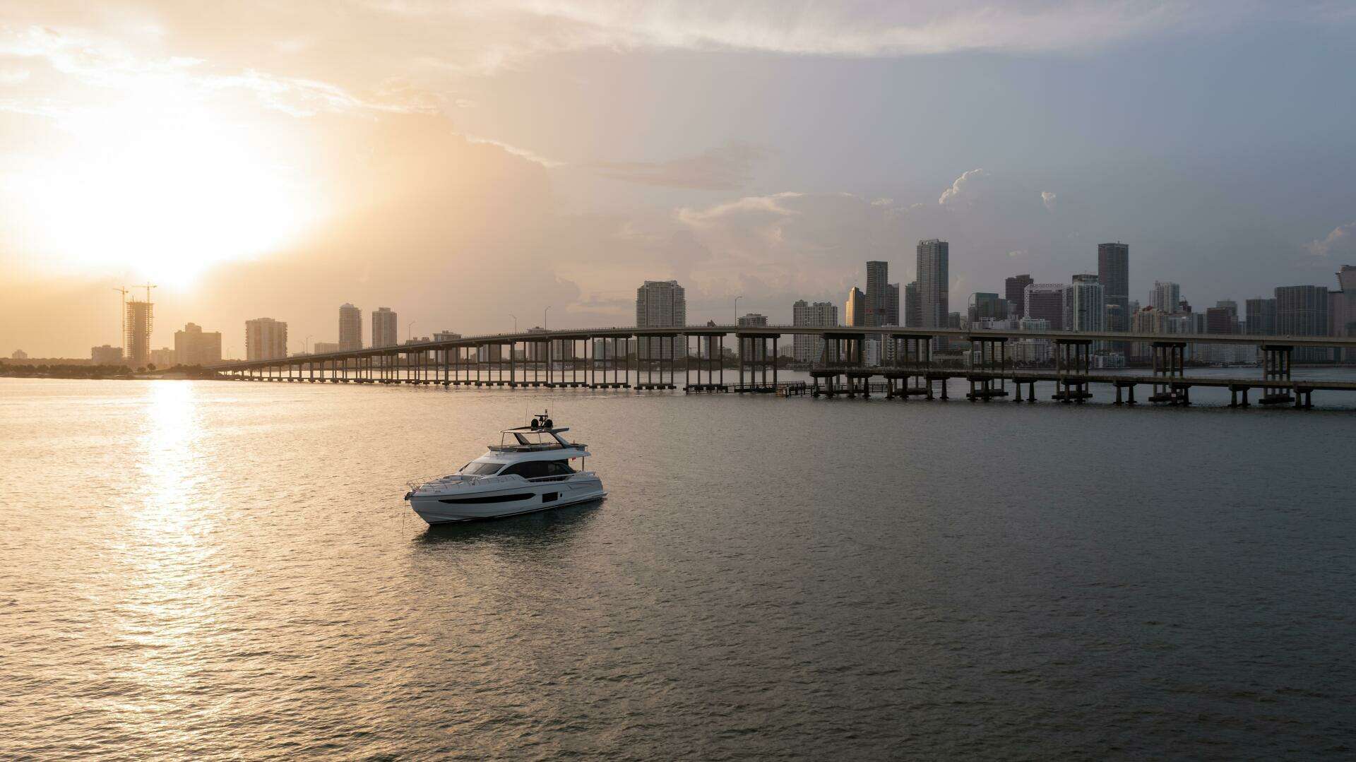 2022 Azimut 78 - Image 19