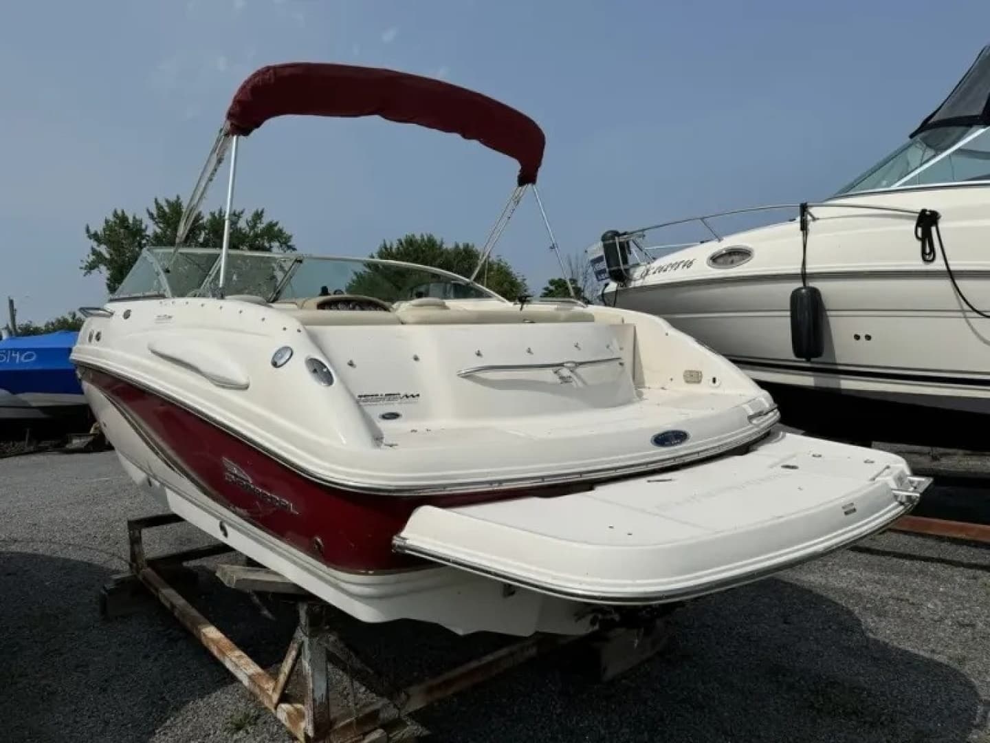 2004 Chaparral 235 SSi - Image 7