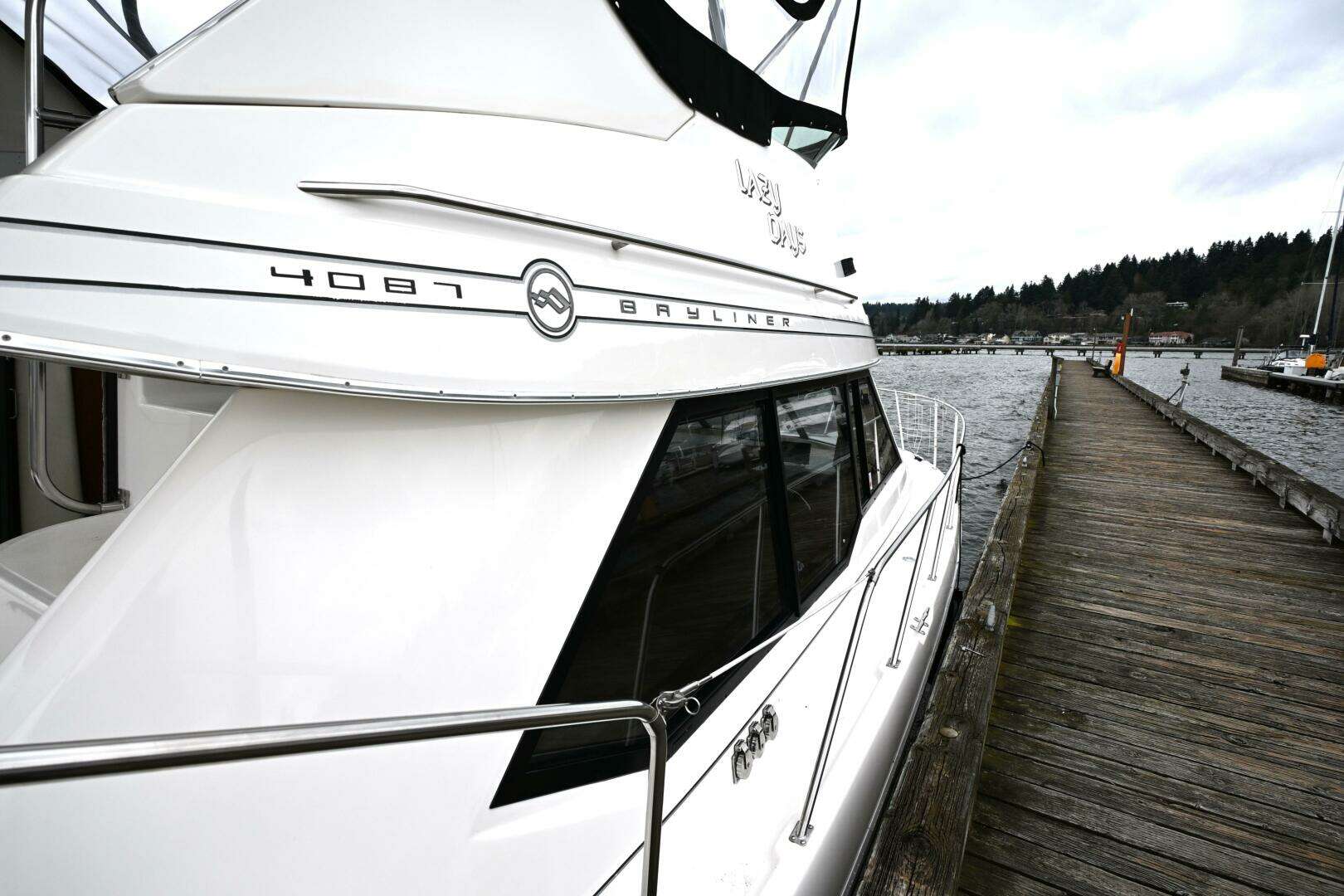 1996 Bayliner 4087 Aft Cabin Motoryacht - Image 55
