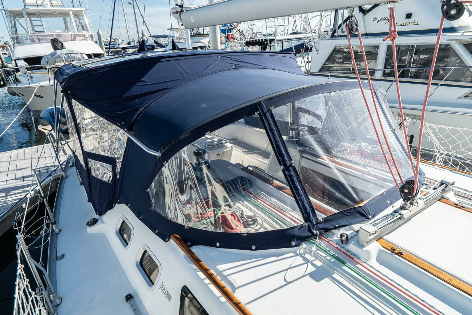 2001 Jeanneau 43 Sun Odessey - Image 11
