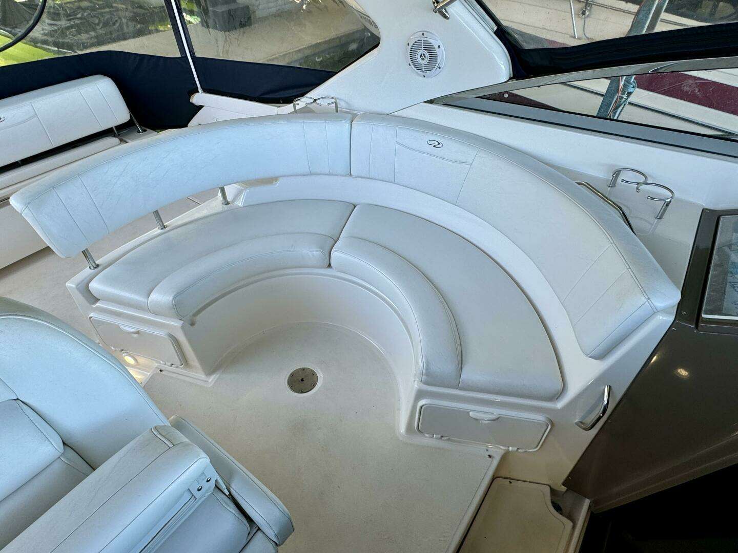 2006 Regal 3360 Window Express - Image 71