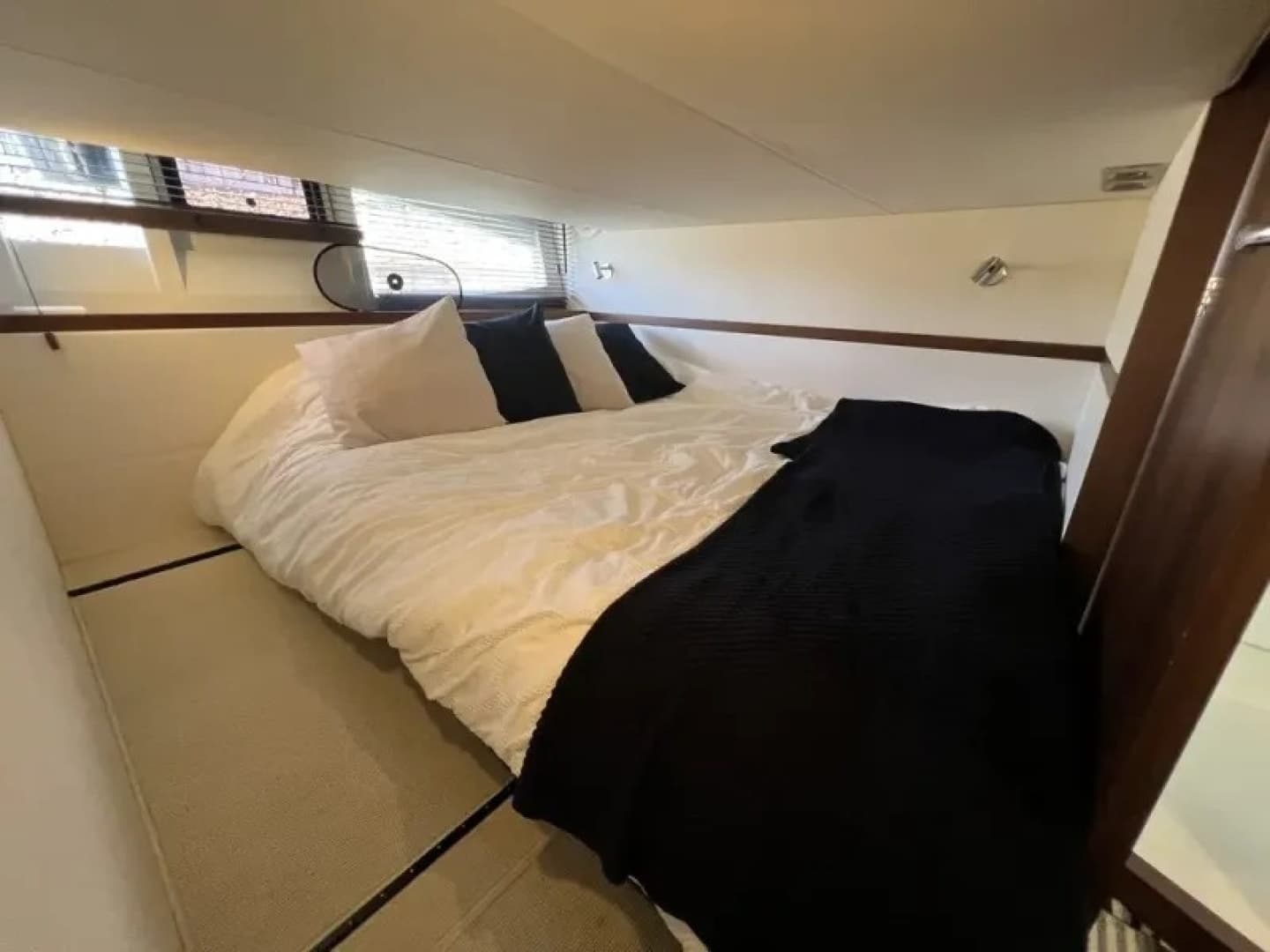 2016 Galeon 405 HTS - Image 26