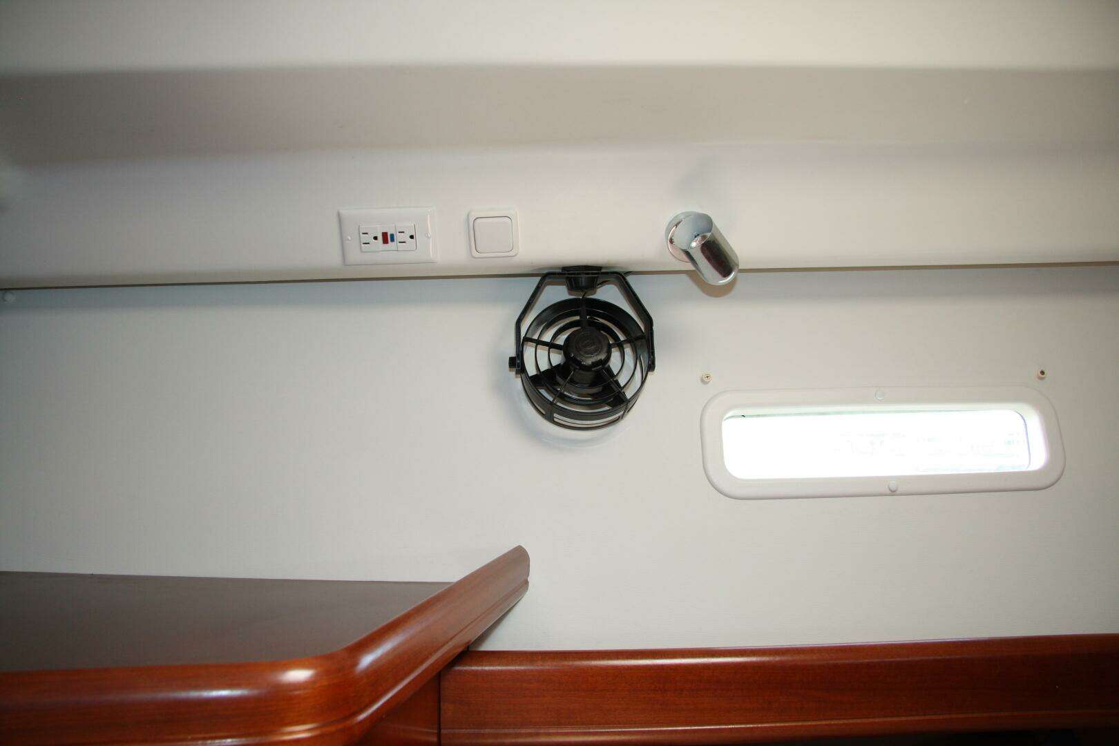 2006 Beneteau — - Image 54
