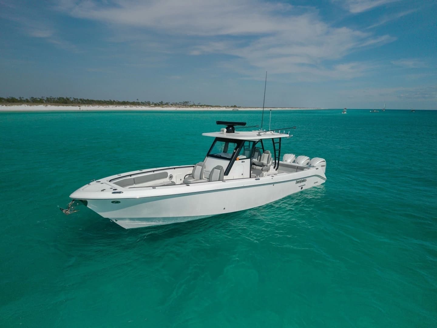 2023 Everglades 365 CC - Image 26