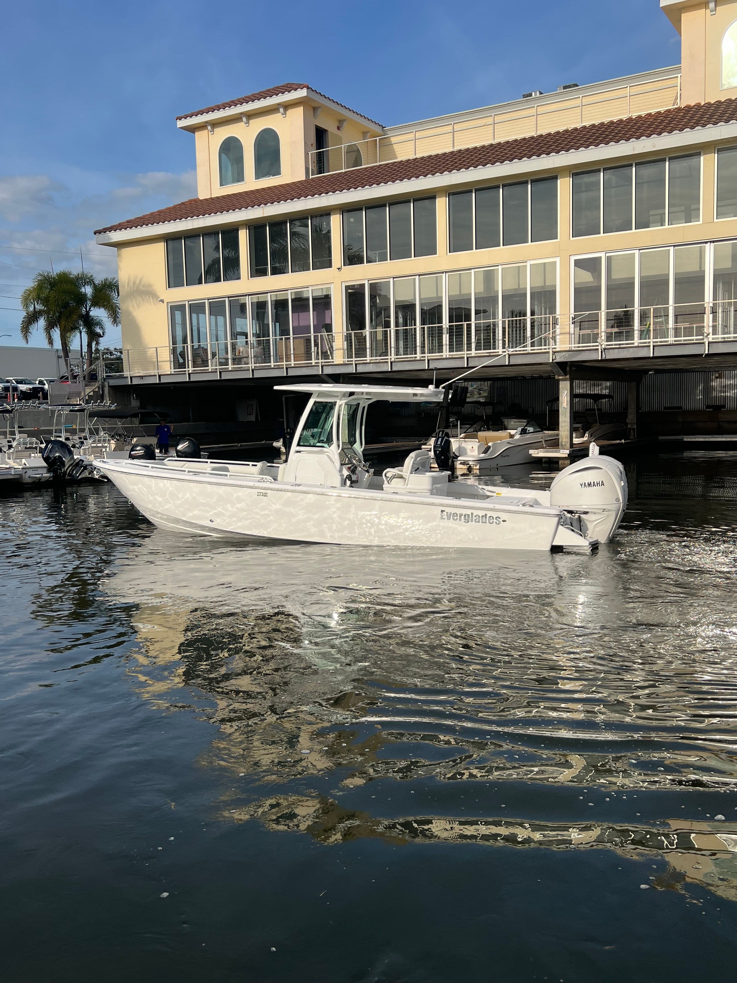 2026 EVERGLADES 273 CC - Image 26