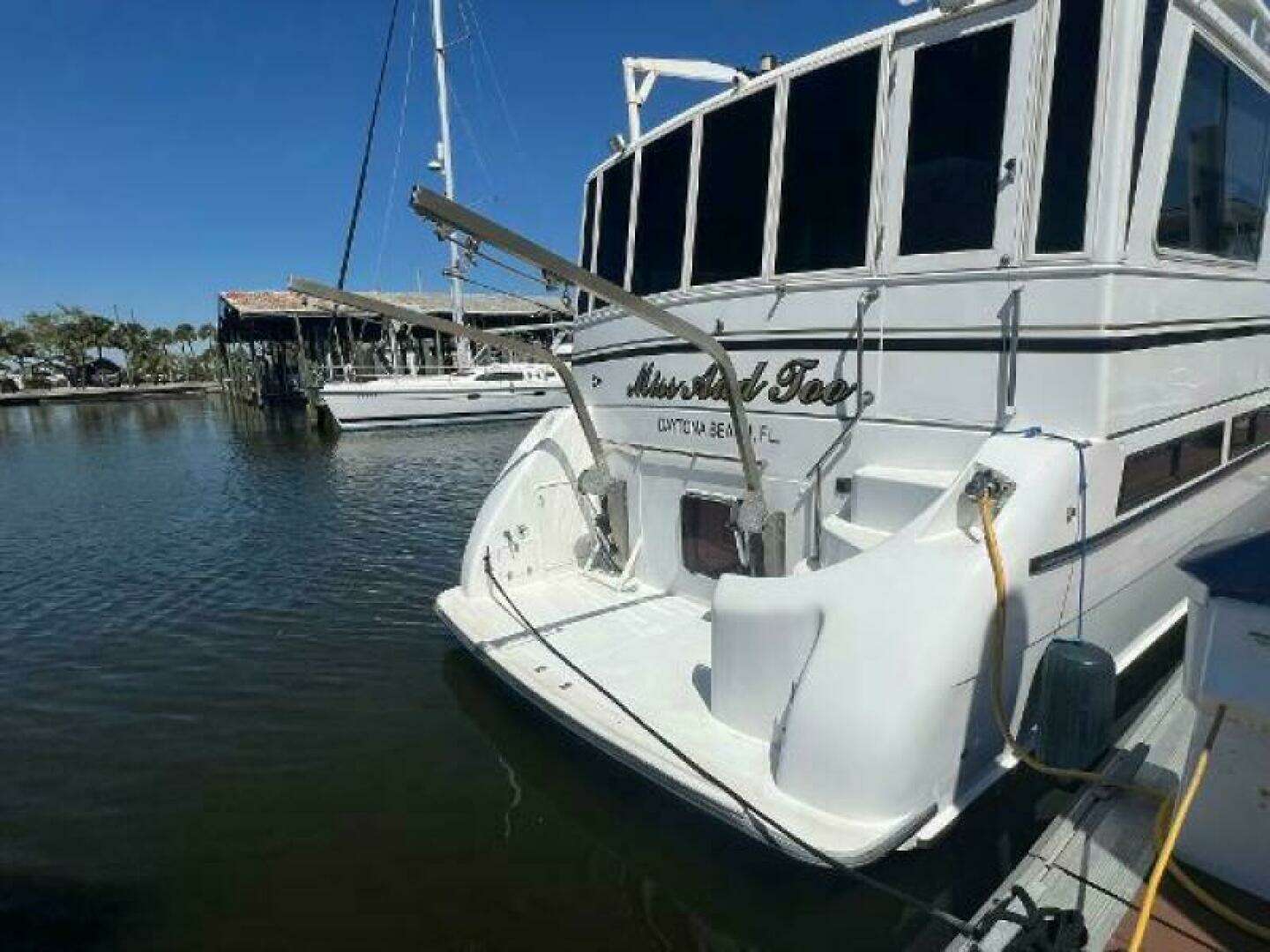 1998 Hyatt 51 Aft Cabin MY - Image 7