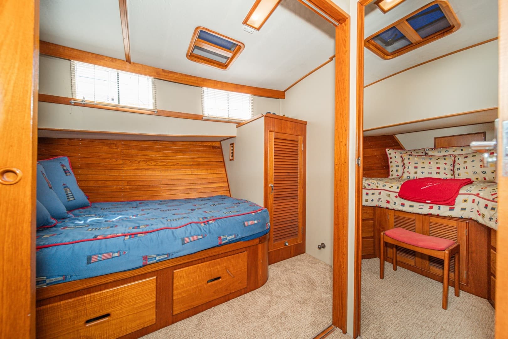 1987 Grand Banks 47 motoryacht - Image 71
