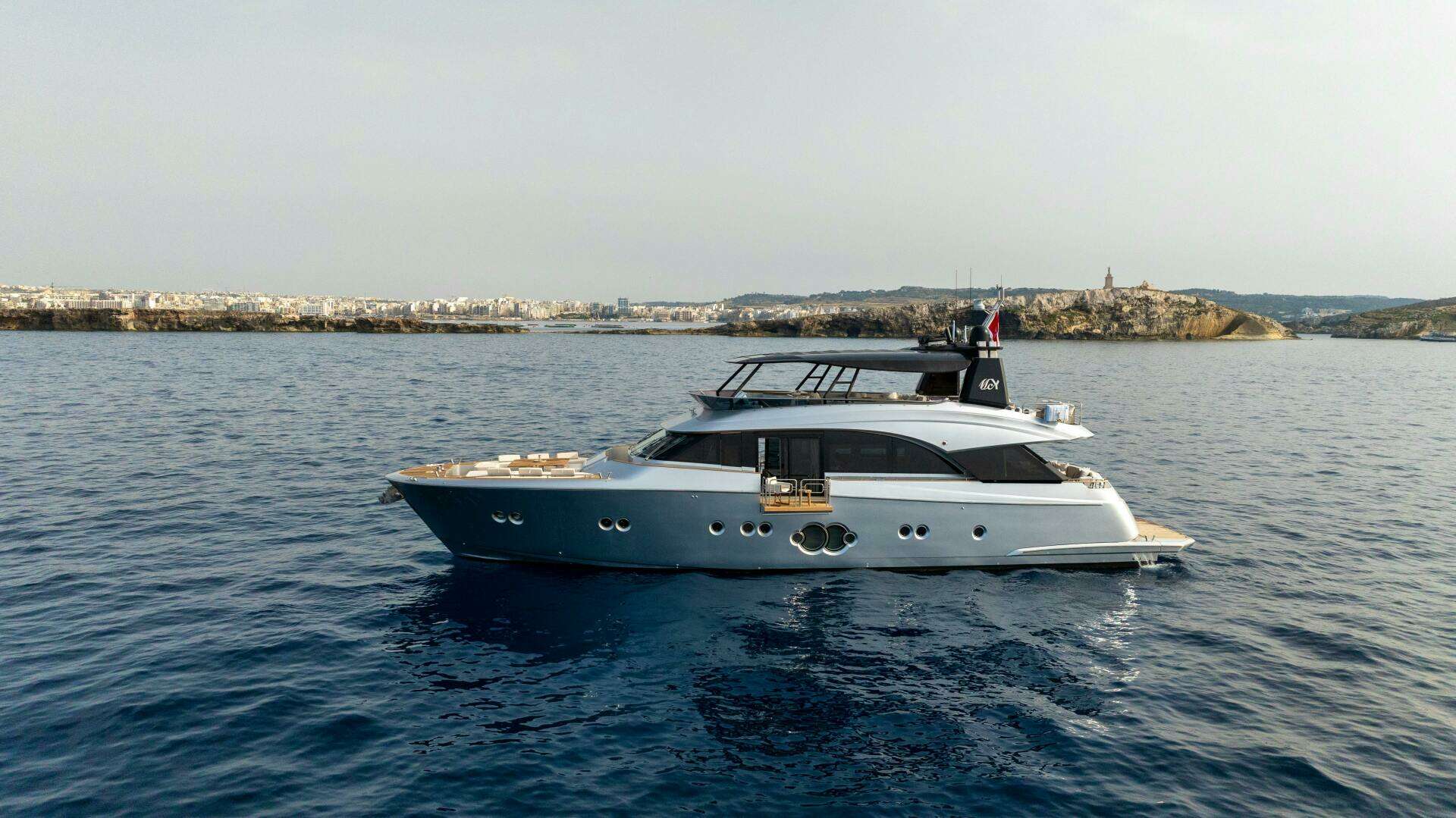 2013 Monte Carlo Yachts — - Image 27