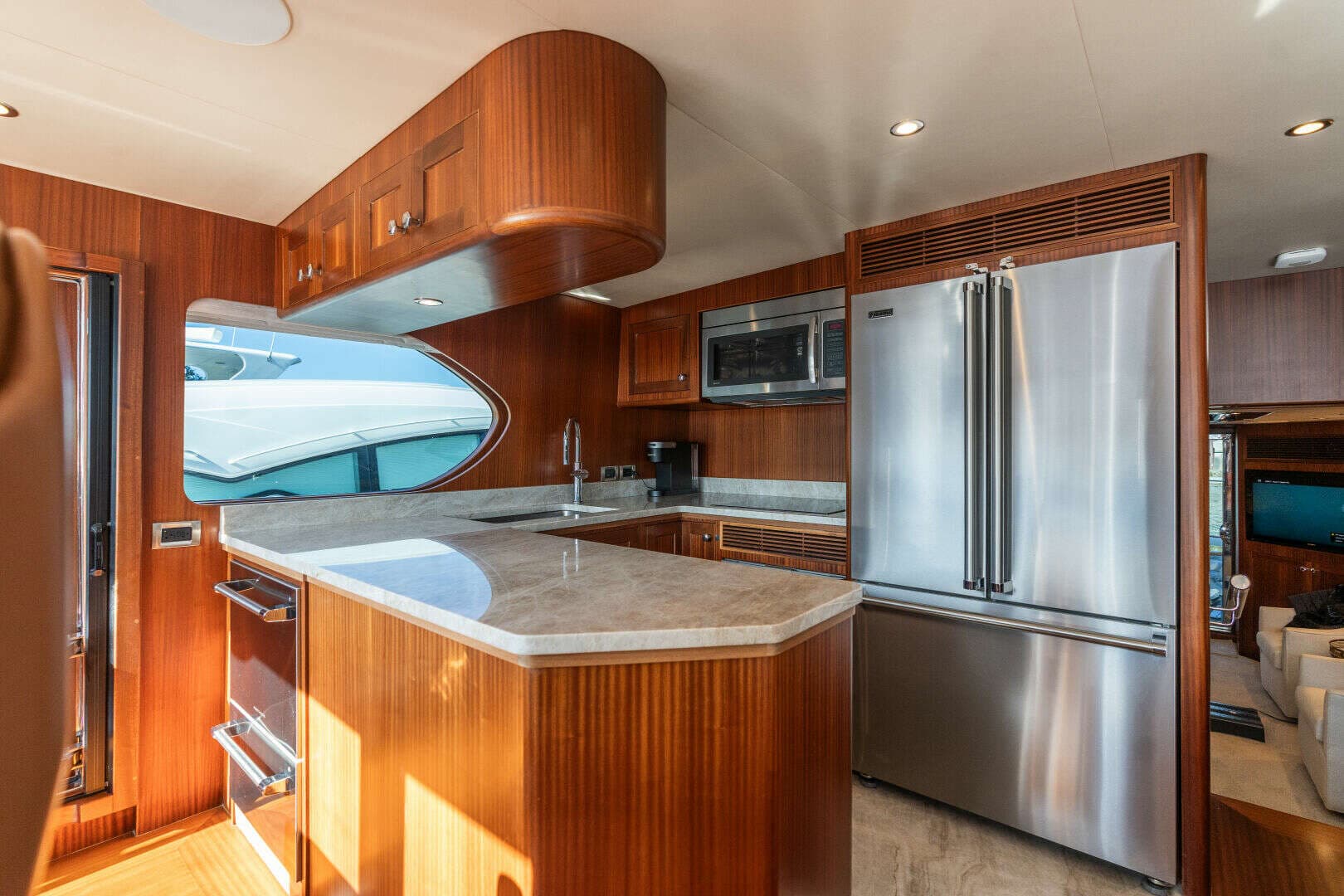 2013 Ocean Alexander 65 PILOTHOUSE - Image 28