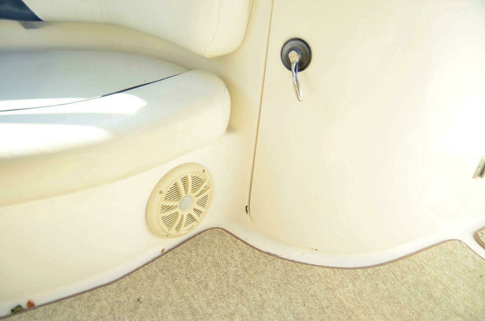 2011 Hurricane SunDeck 217 OB - Image 57