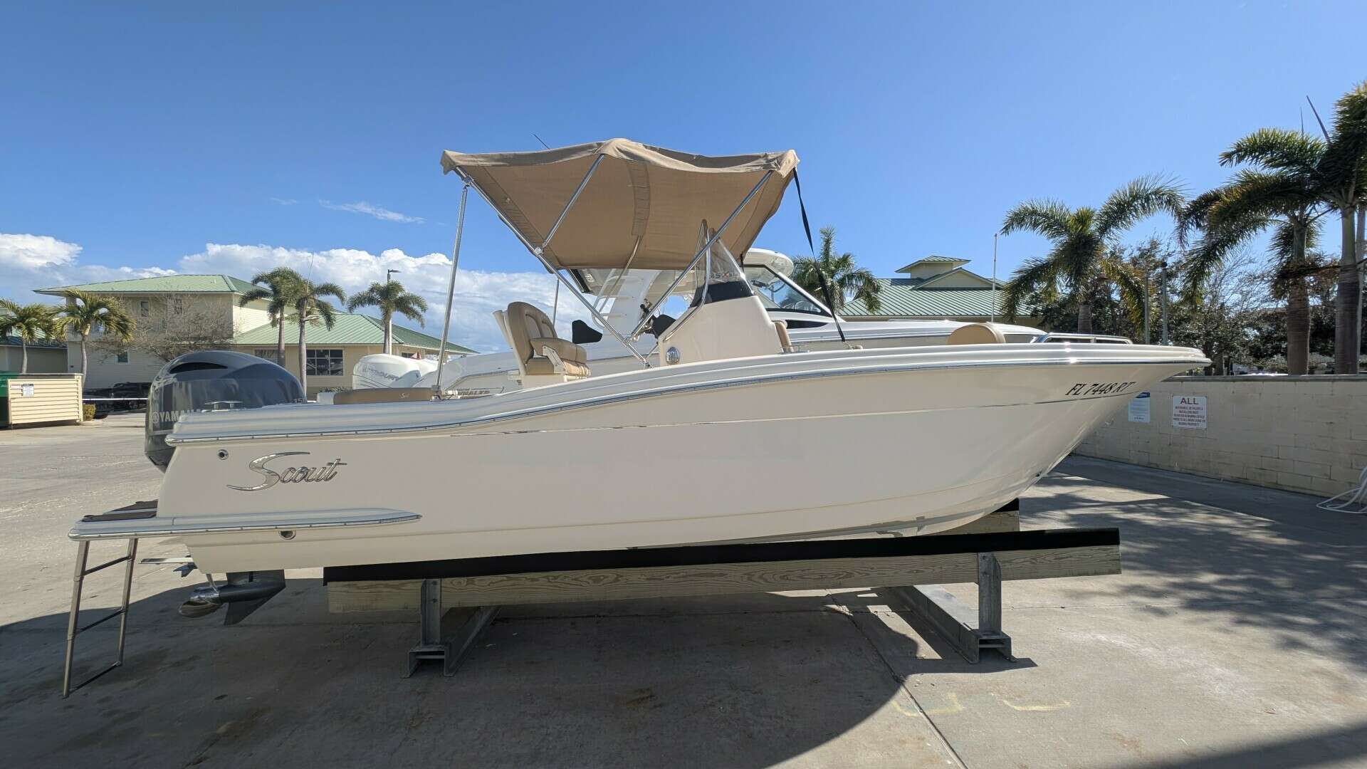 2019 Scout 215xsf - Image 2