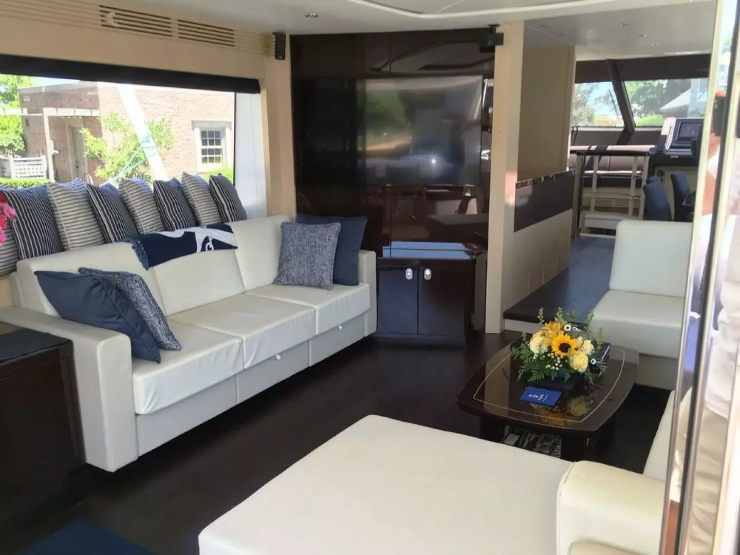 2016 Sunseeker Yacht - Image 14