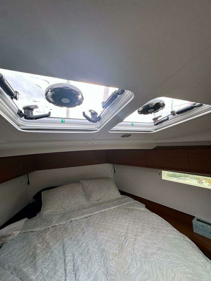 2018 Jeanneau Sun Odyssey 479 - Image 47