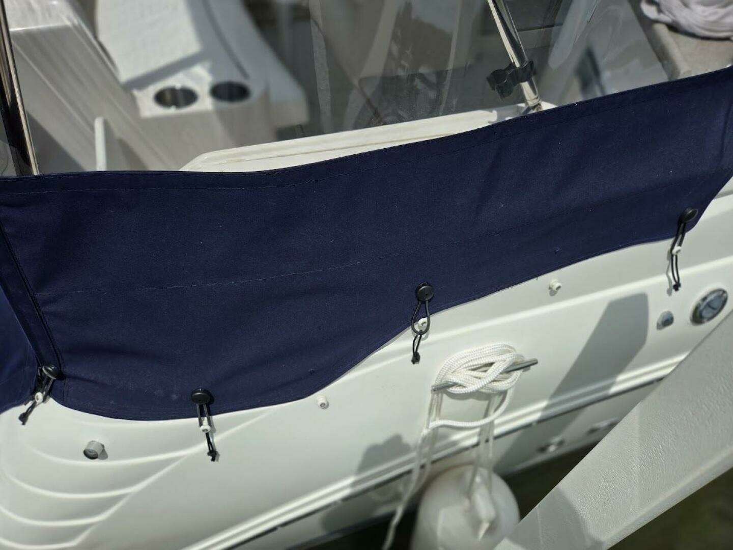 2007 Rinker 320 Express - Image 11