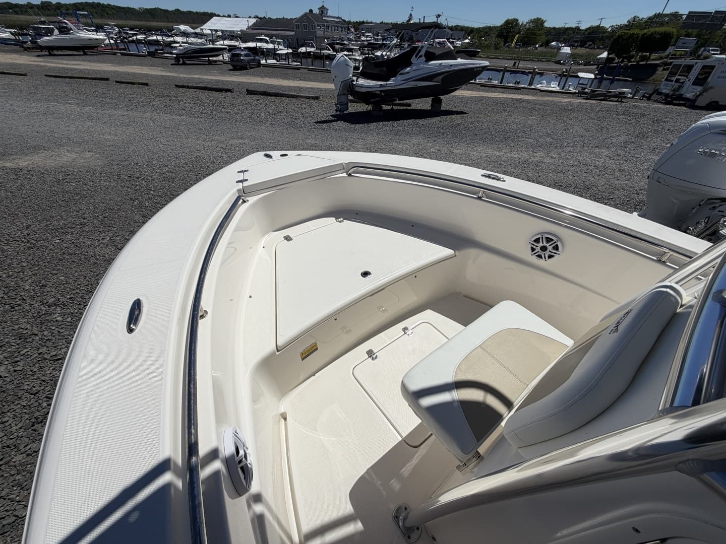 2023 Bulls Bay 200 Center Console - Image 15