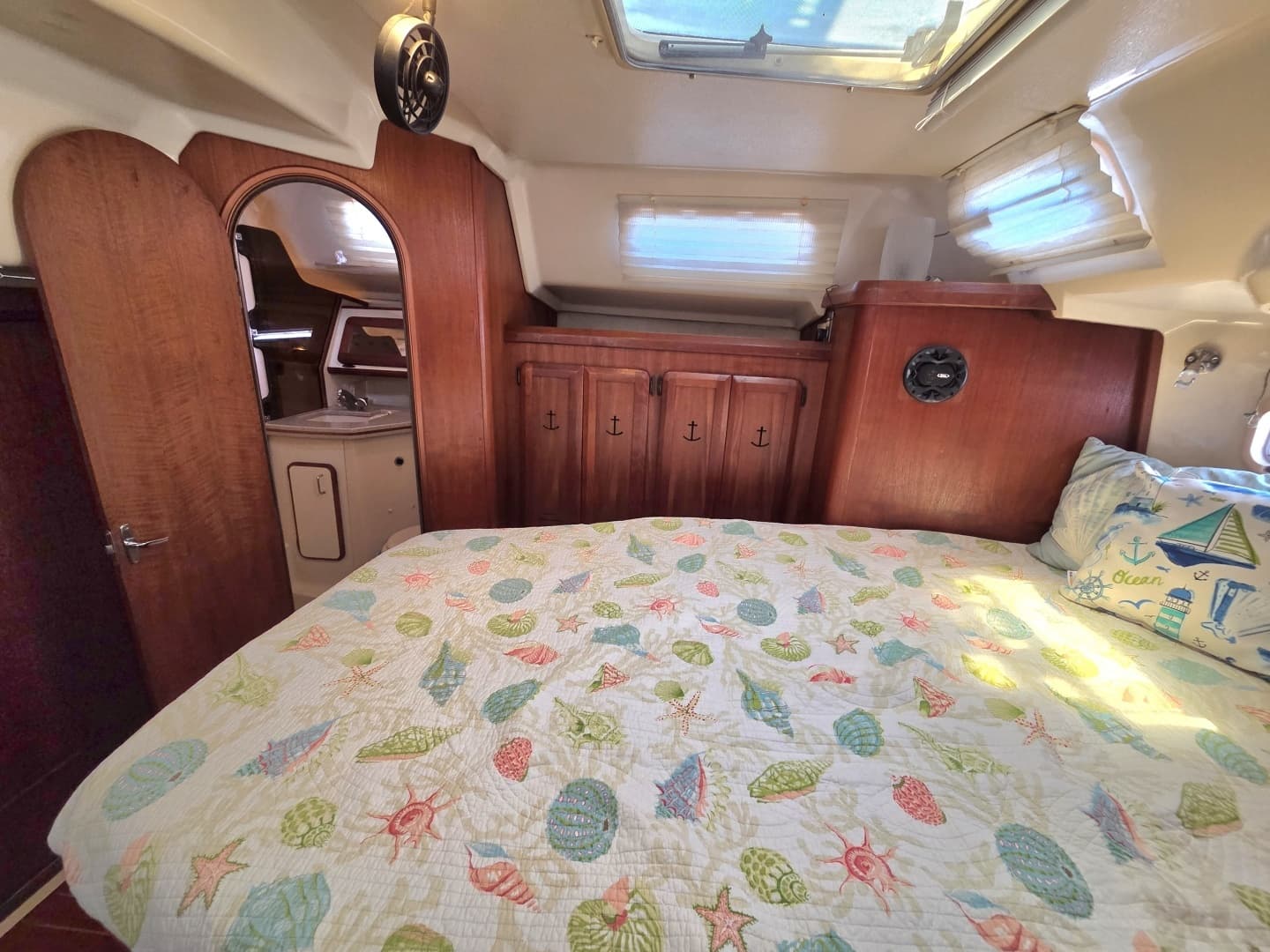 1991 Hunter Passage 42 - Image 21
