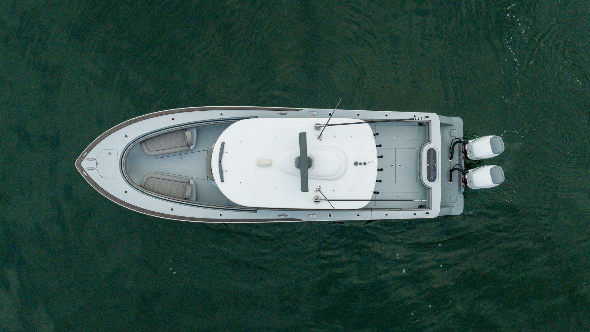 2023 Valhalla Boatworks V-33 - Image 3