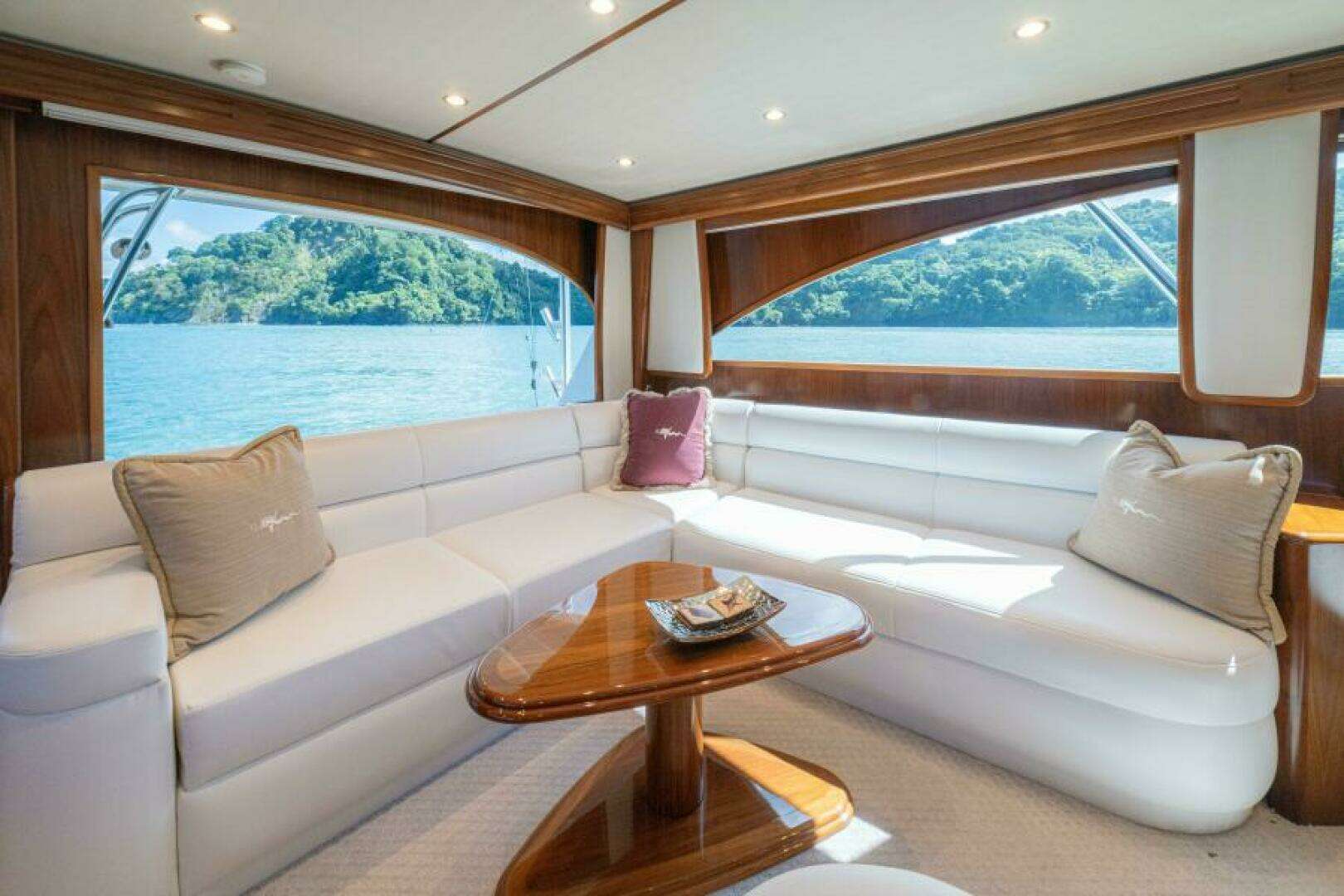 2017 Viking 62 Convertible - Image 10