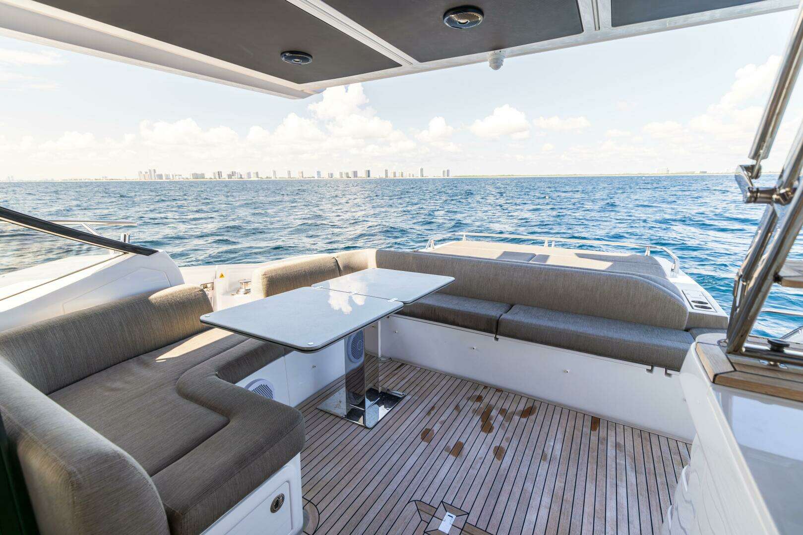 2021 Azimut S6 Sport Fly - Image 25