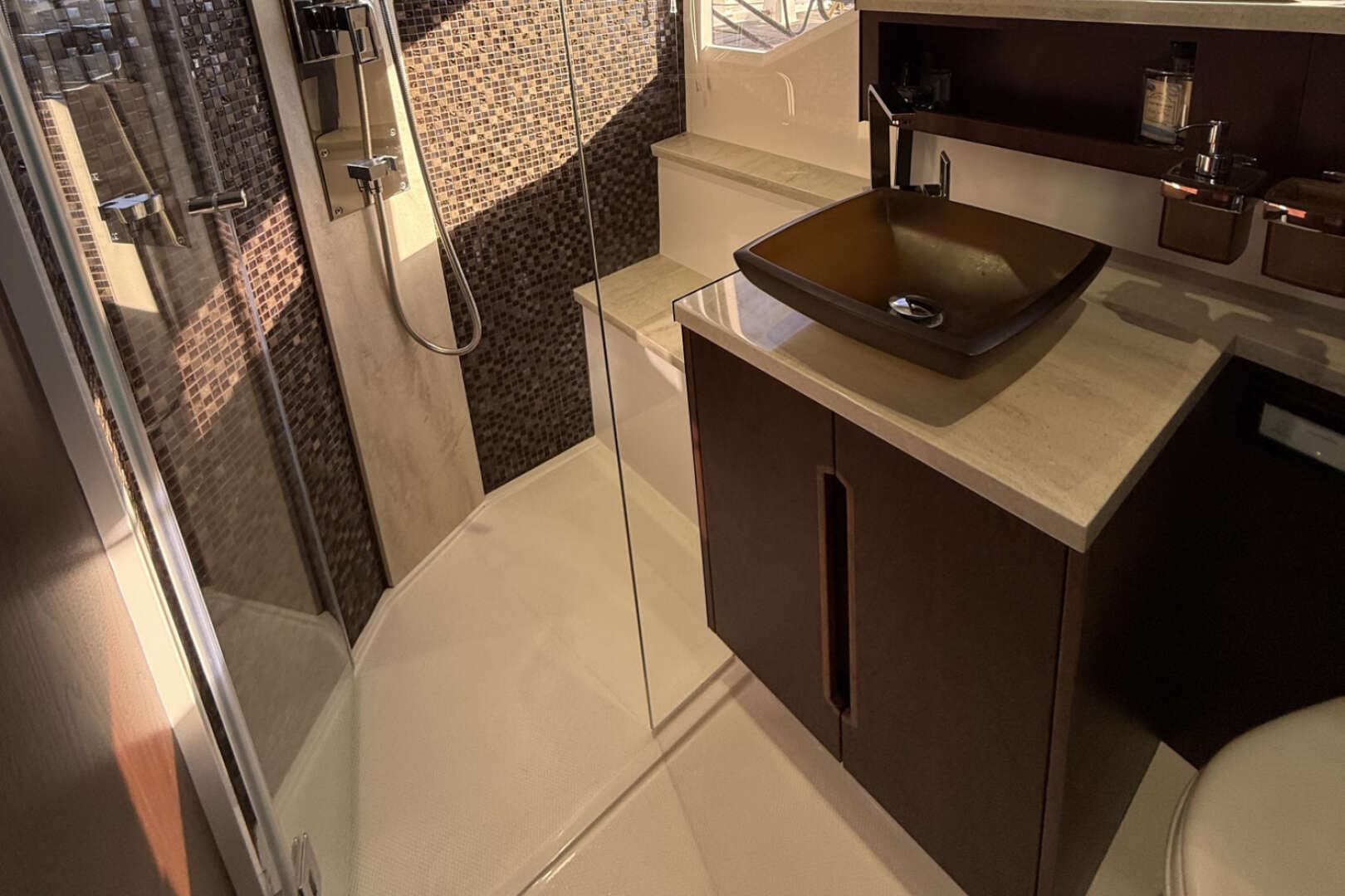 2018 Galeon 500 FLY - Image 39