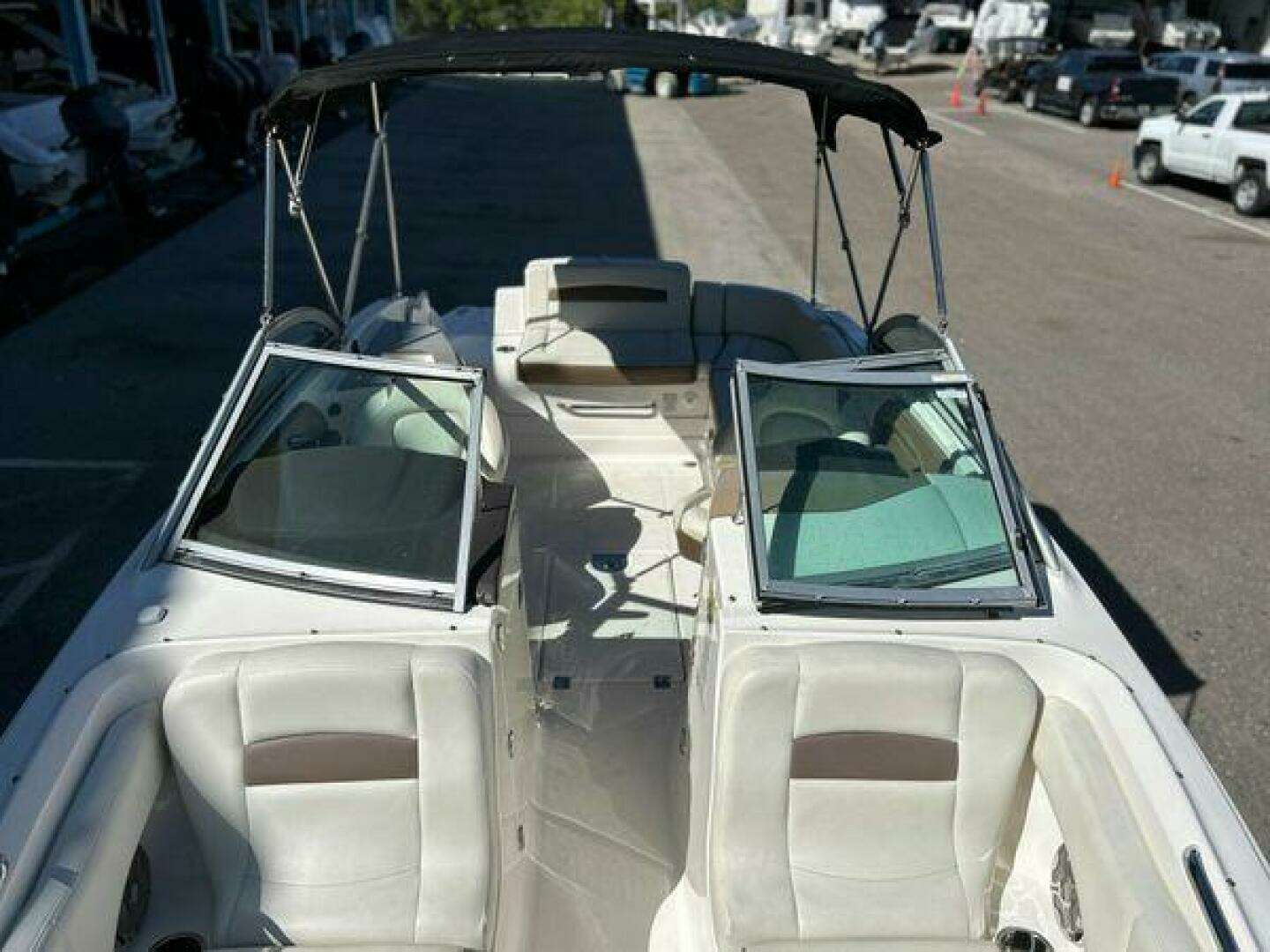 2014 Chaparral 244 Sunesta - Image 18