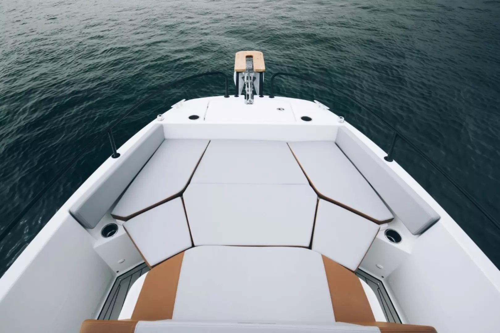 2026 Beneteau Flyer 7 Spacedeck - Image 7