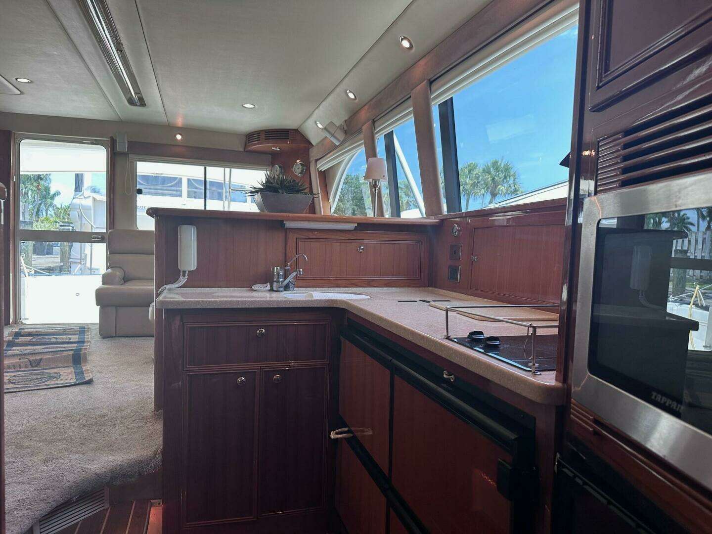 2008 Riviera 51 Convertible - Image 16