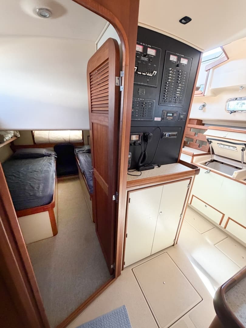 2007 Island Packet SP Cruiser - Image 56