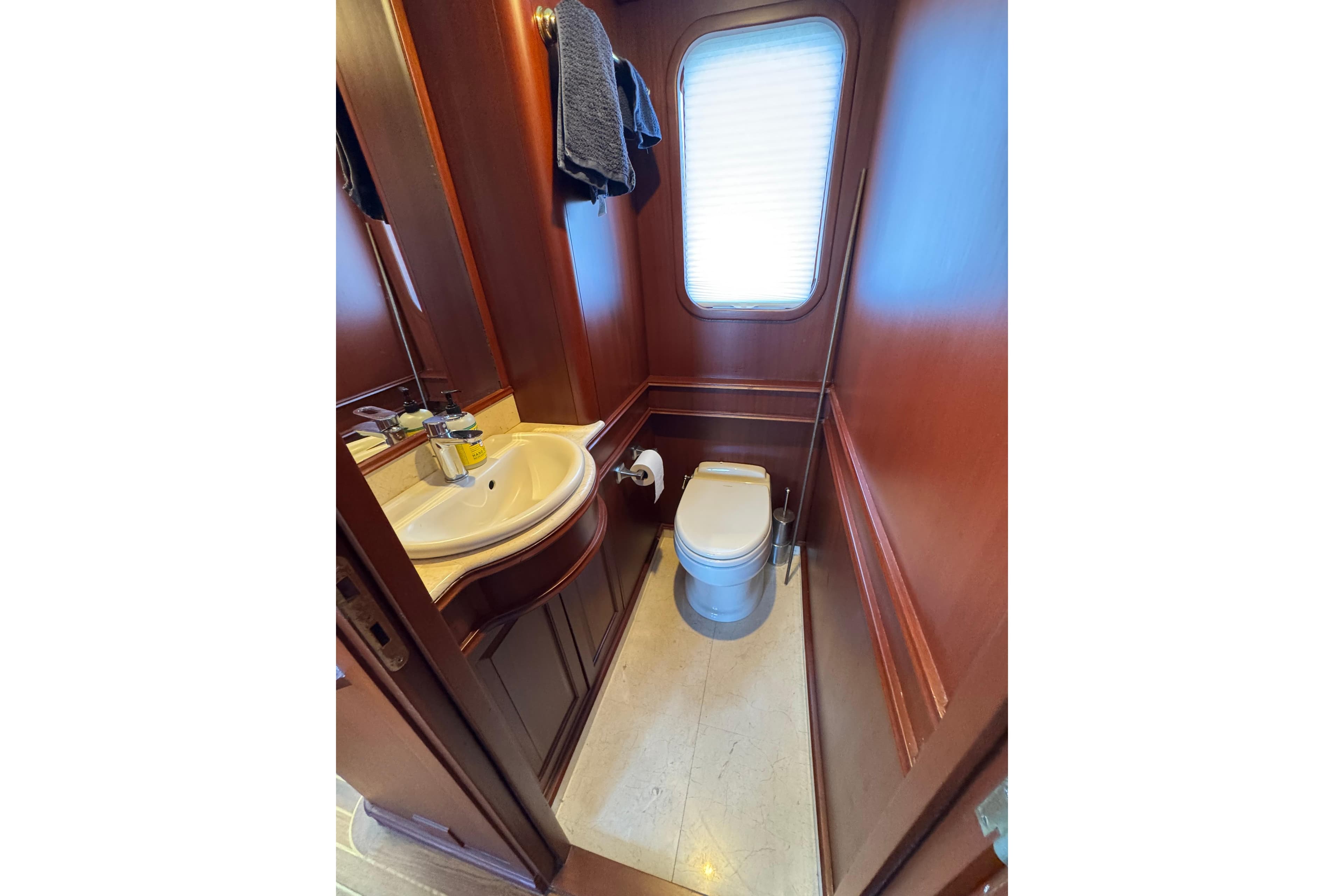 Luxurious wooden bathroom interior in 2001 Doogersbank Vipack yacht.