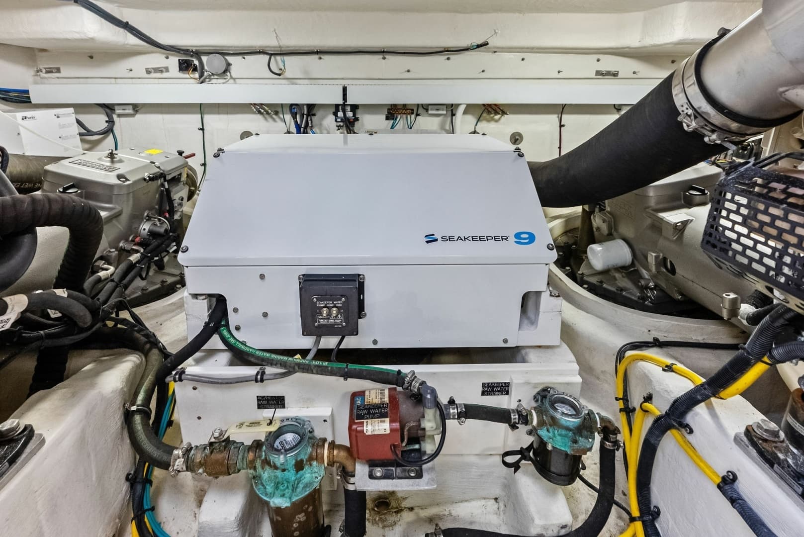 2019 Cruisers Yachts 54 Cantius - Image 59