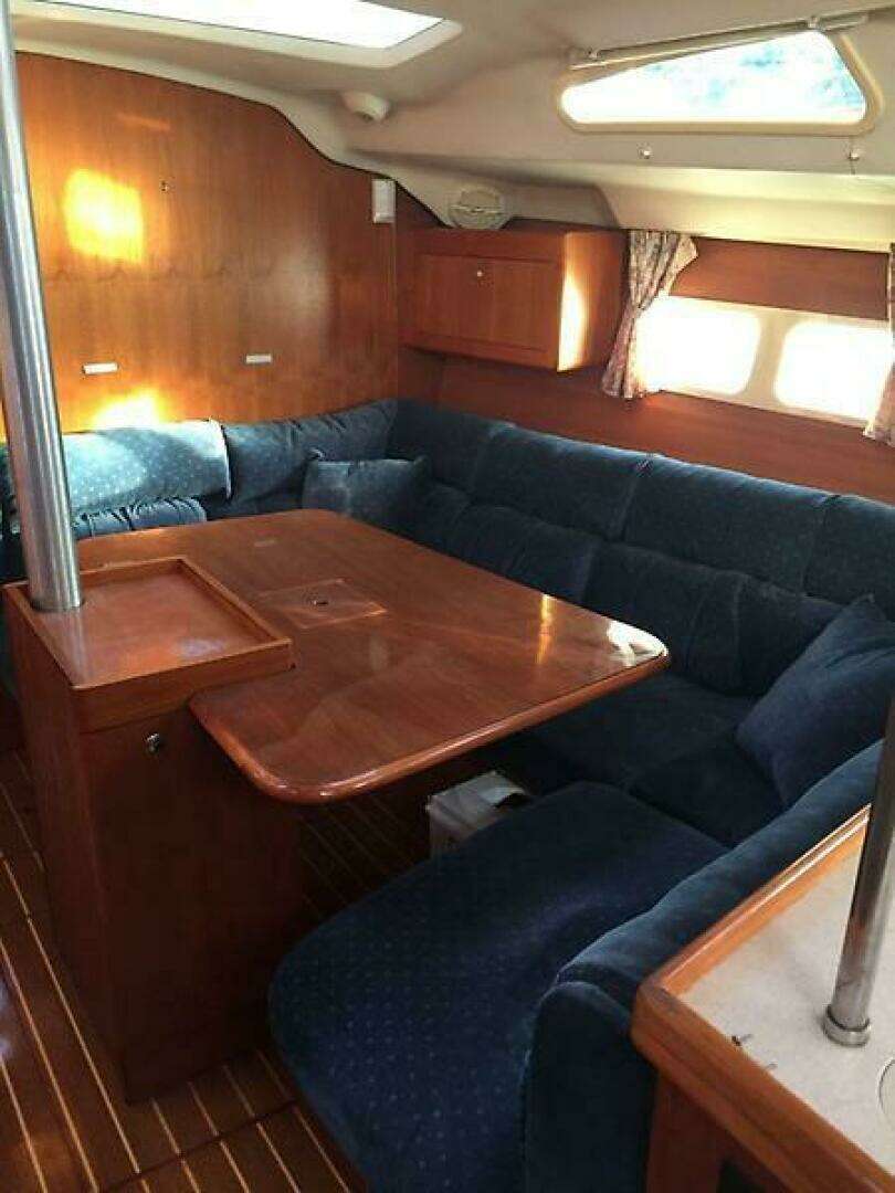 2003 Hunter — - Image 17