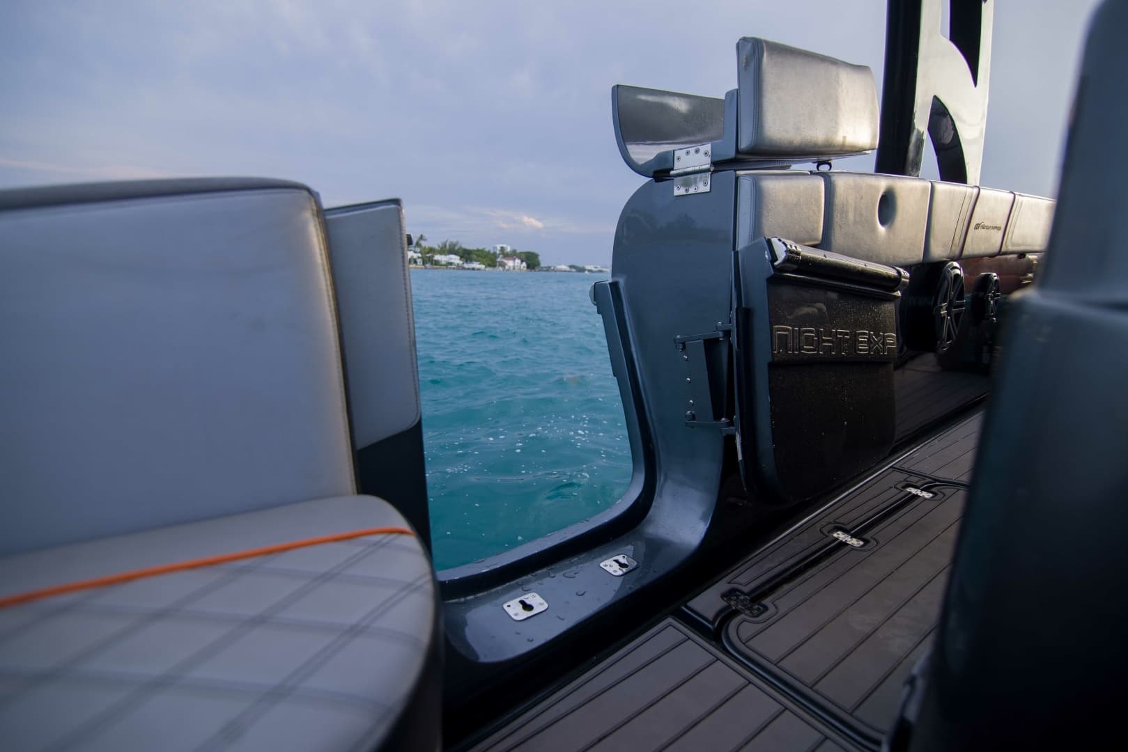2019 Midnight Express 43 Open - Image 14