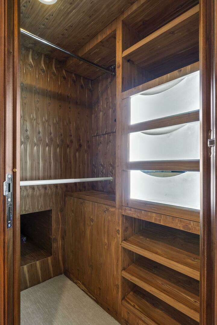 2016 Ocean Alexander 85 E - Image 39