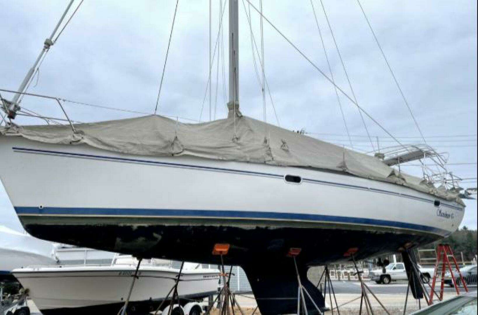 2004 Catalina 400 - Image 34