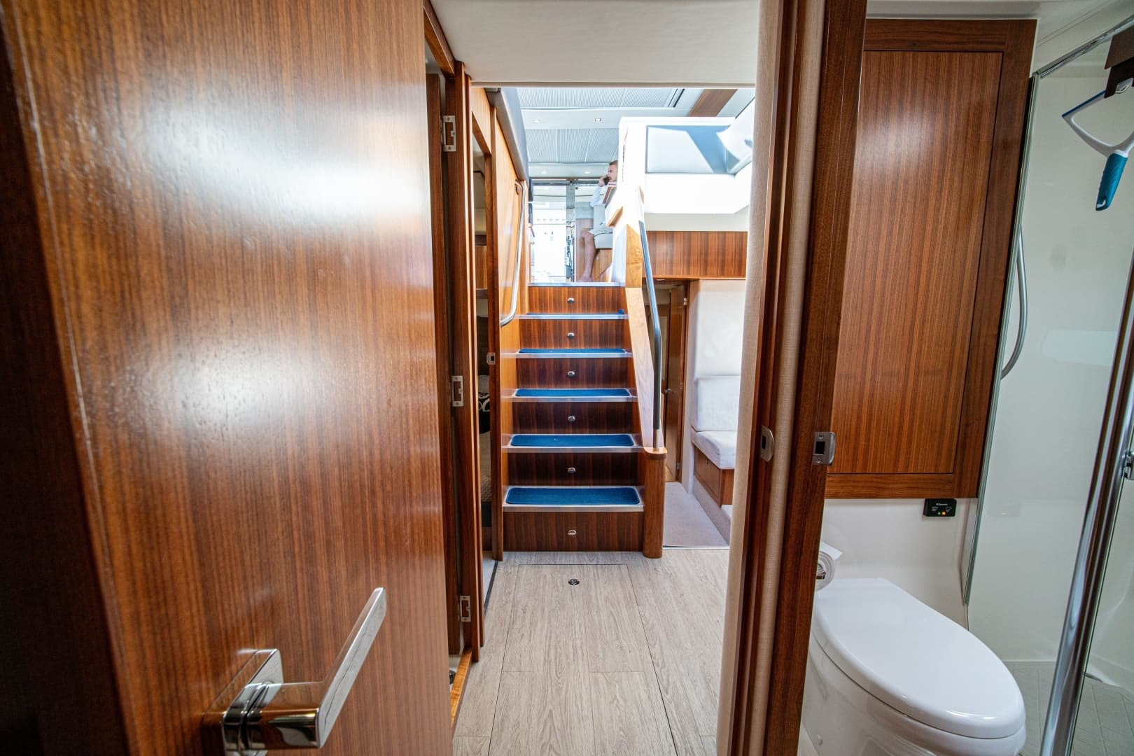 2015 Riviera 6000 Sport Yacht - Image 61