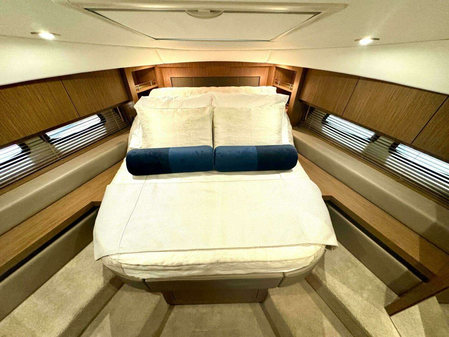 2017 Sea Ray 510 Sundancer - Image 45